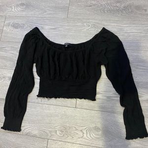 Black Long Sleeve Crop Top